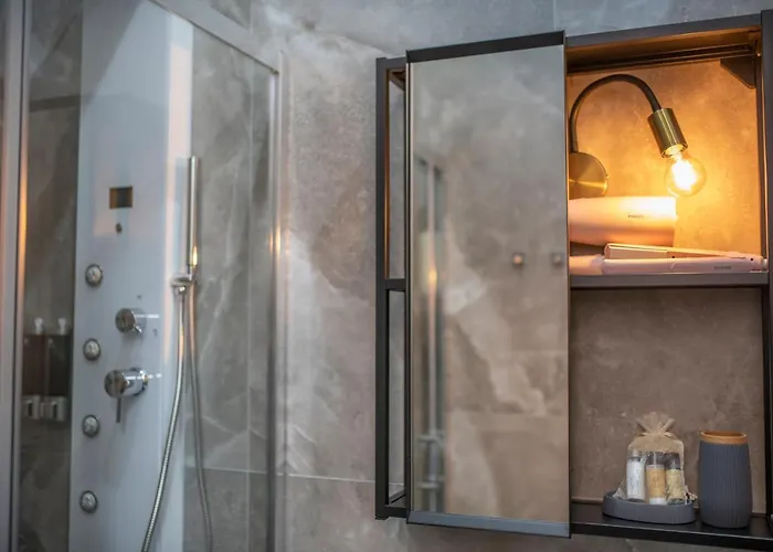 Catone Luxury