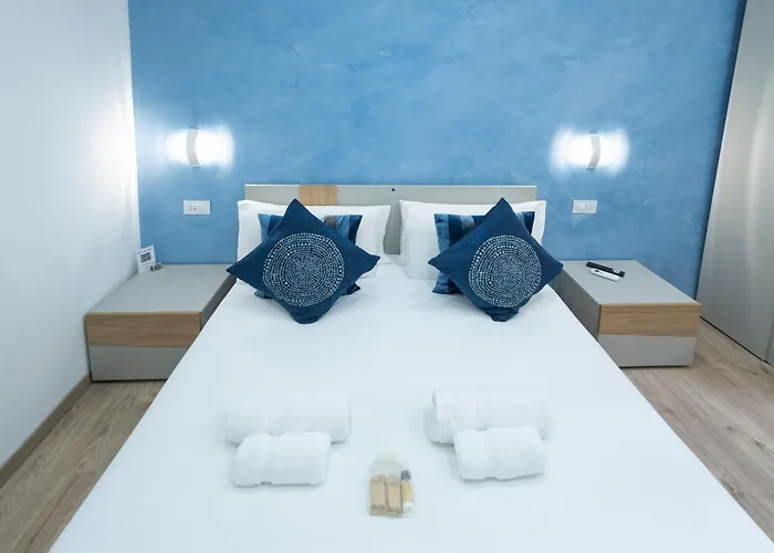 Catone Luxury Nocleg ze śniadaniem Rzym